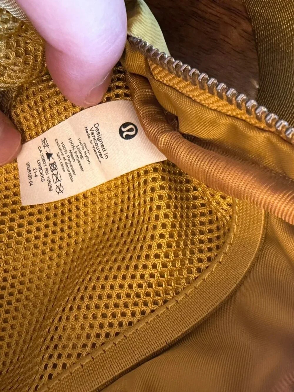 Lululemon Everywhere Belt Bag 1L Gold Spice *Small Marks